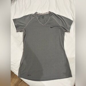Nike pro fit gray short sleeve shirt